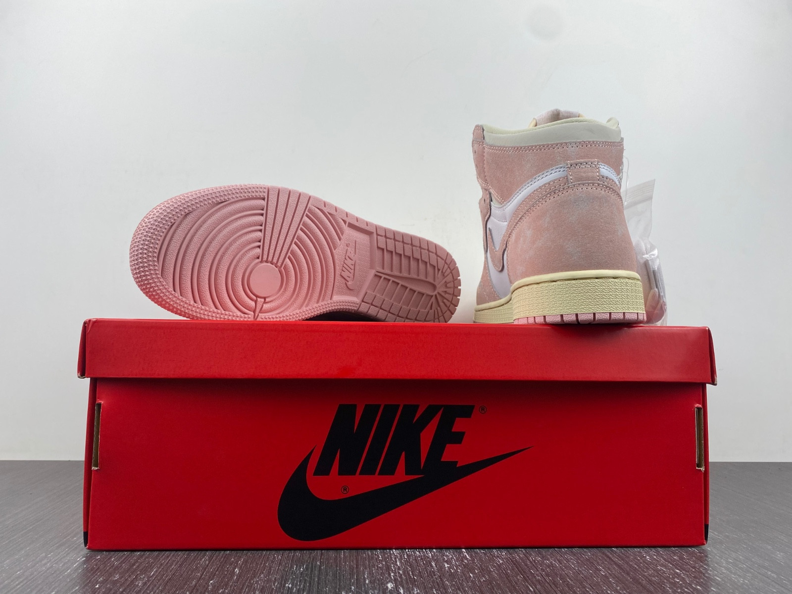 air jordan 1 retro high og "washed pink" fd2596-600