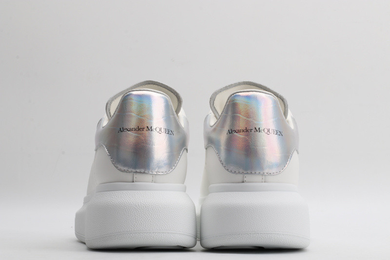 a1exa*der Mcqv*en 0001