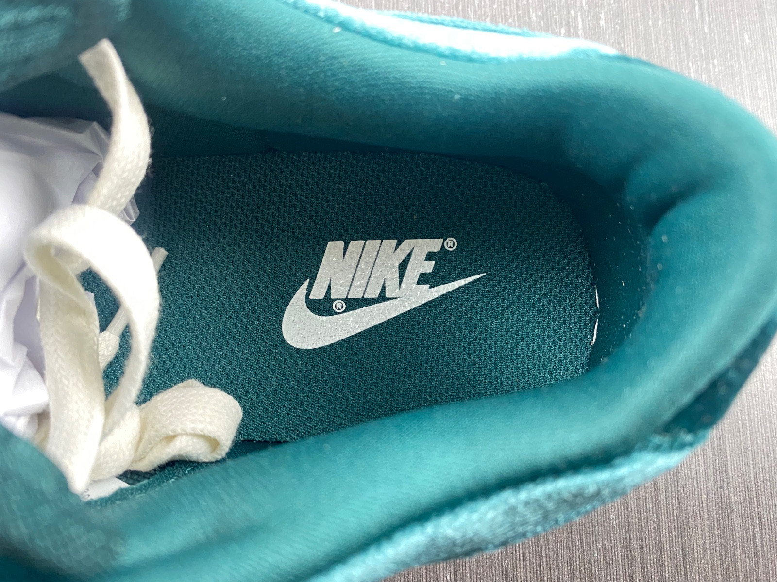 nike dunk low green velvet (w) - dz5224-300