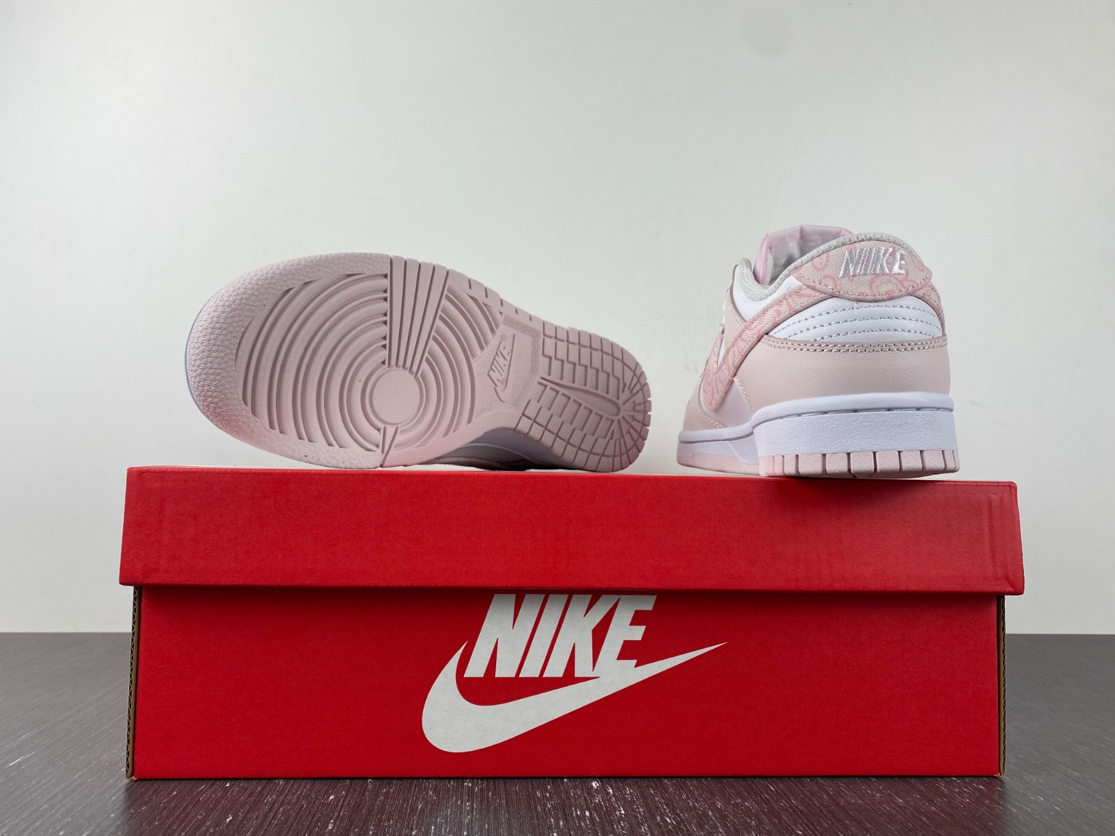 nike dunk low essential paisley pack pink (w) fd1449-100