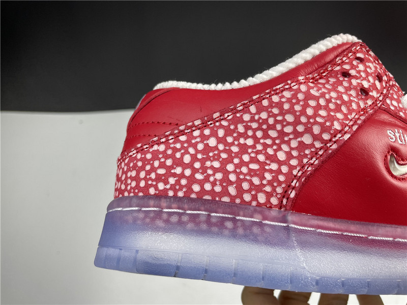 nike dunk sb low stingwater magic mushroom dh7650-600