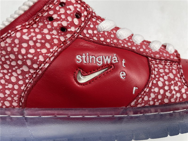 nike dunk sb low stingwater magic mushroom dh7650-600