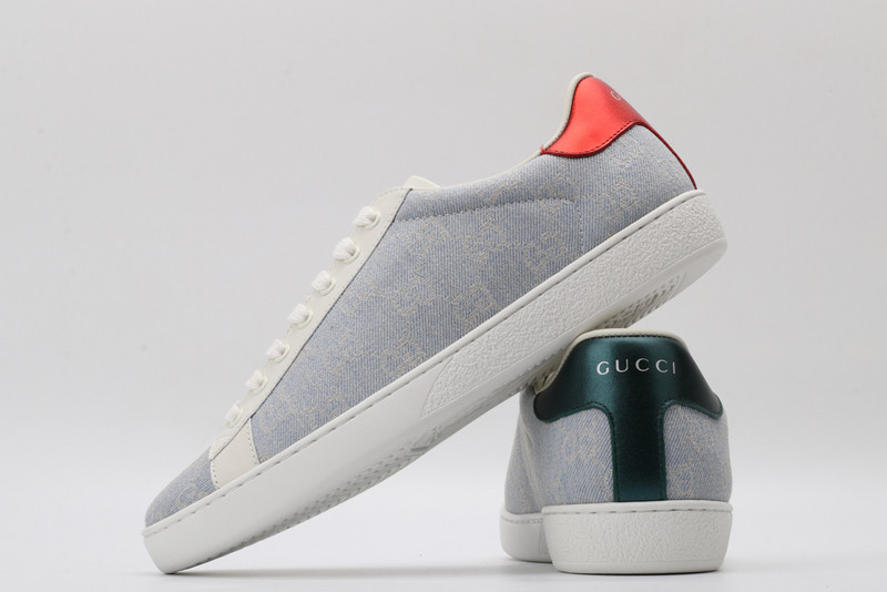 guci low-top sneaker black with G*u*i