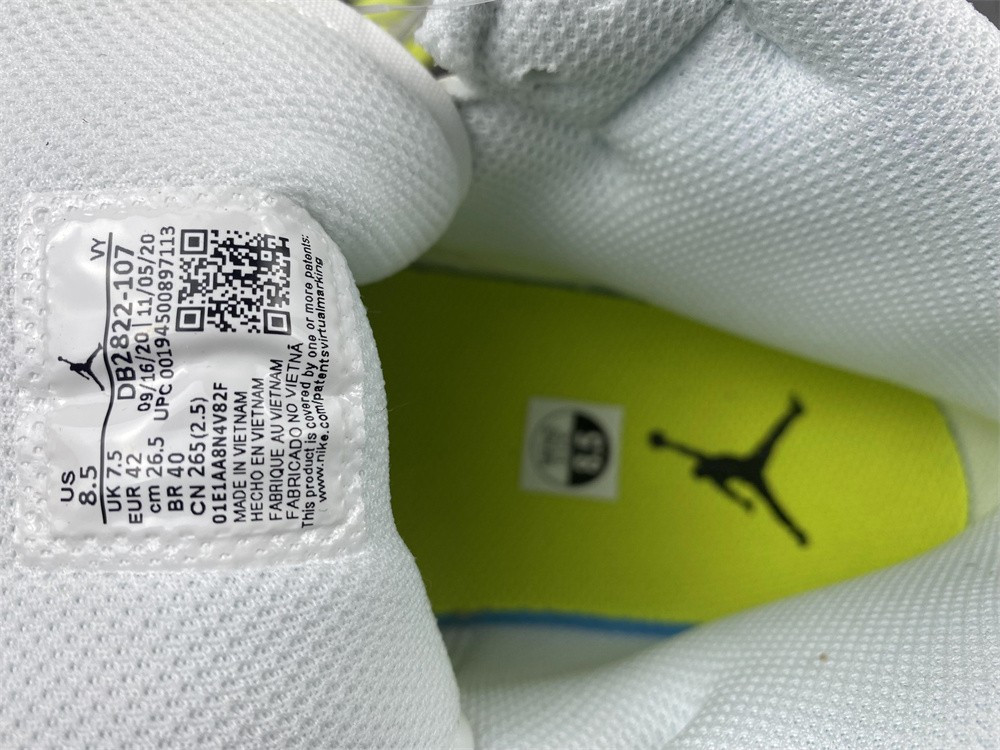 jordan 1 mid se voltage yellow (w) - db2822-107