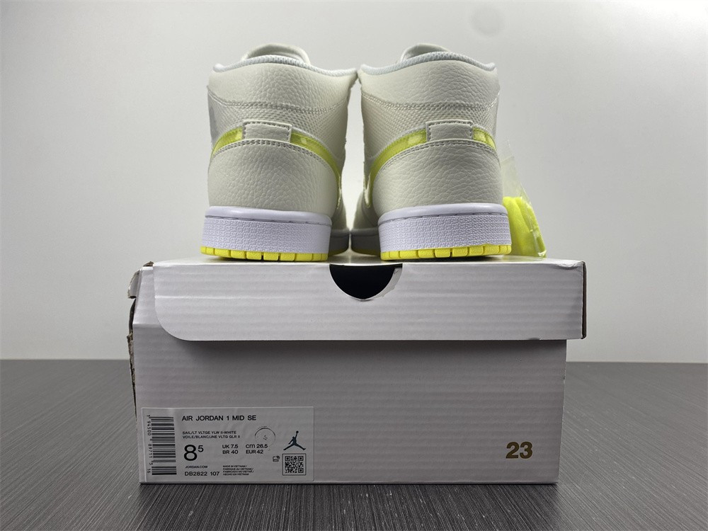jordan 1 mid se voltage yellow (w) - db2822-107