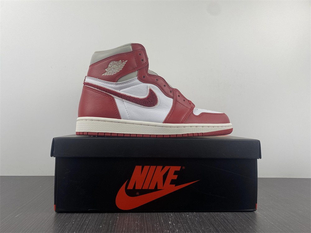 jordan 1 high og newstalgia chenille (w) dj4891-061