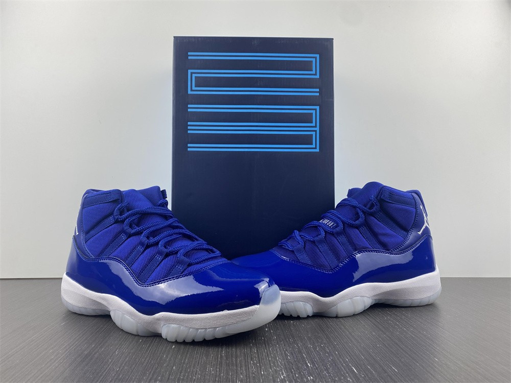 air jordan 11 retro navy blu at7