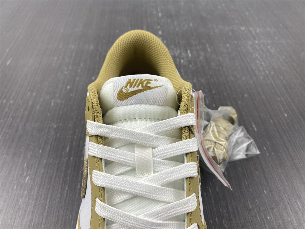 nike dunk low essential paisley pack barley (w) dh4401-104