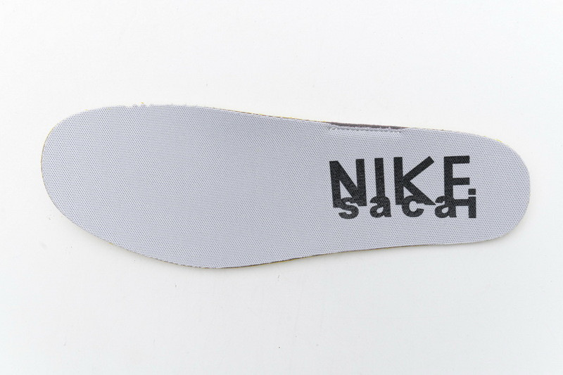 sacai x nike vaporwaffle 3.0 cv1363-100