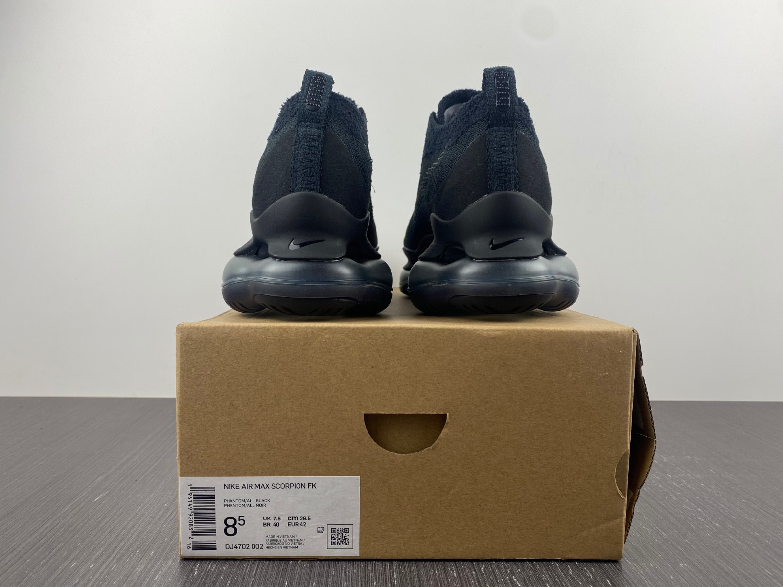 nike air max scorpion fk triple black (women