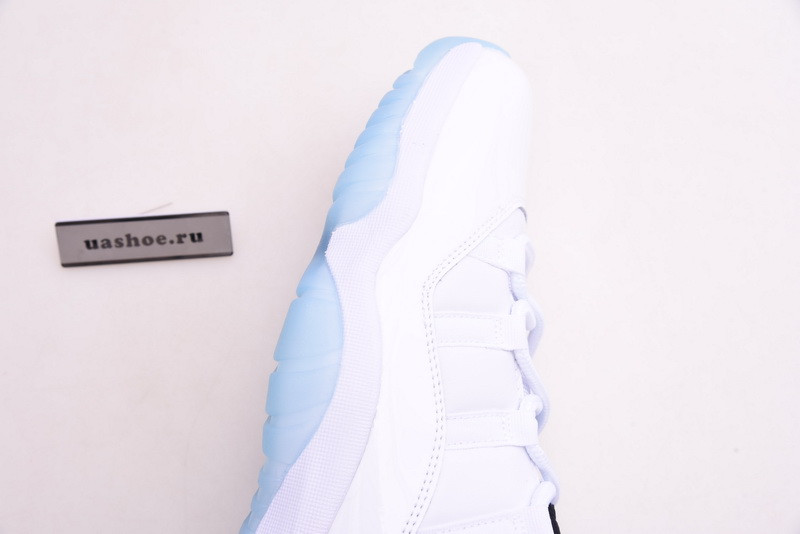 air jordan 11 low”legend blue“ av2187-117