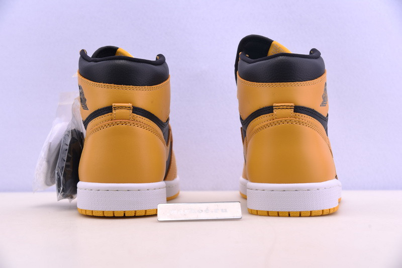 air jordan 1 retro high og pollen black 555088-701