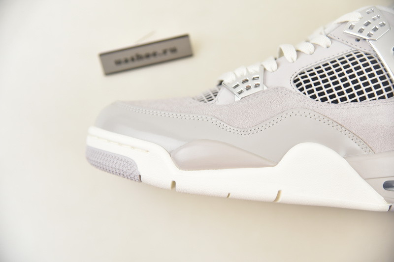 air jordan 4 frozen moments aq9129-001