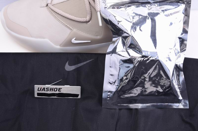 nike air fear of god 1 oatmeal ar4237-900