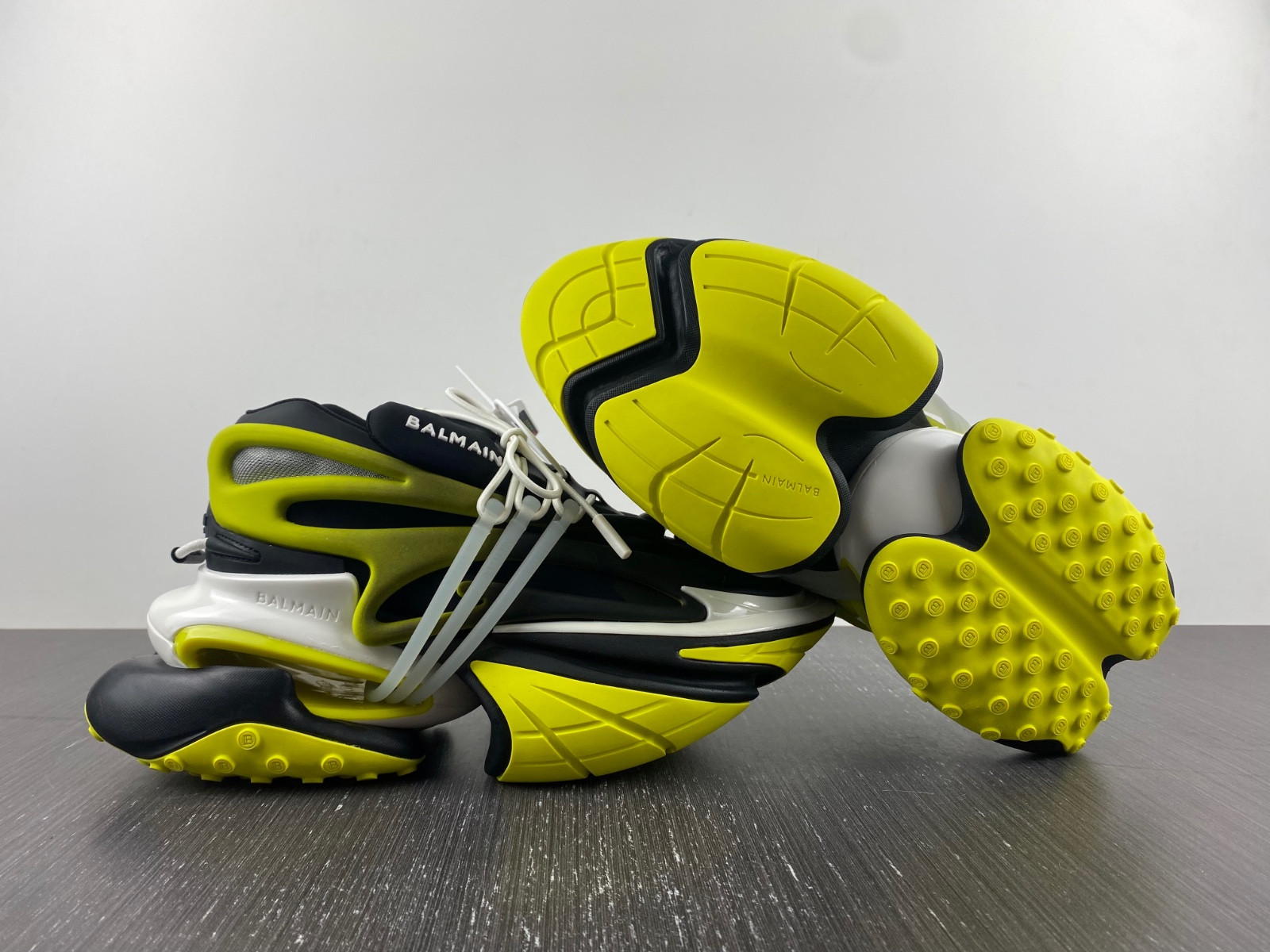 balmain neoprene and leather unicorn low-top sneakers am1vj398