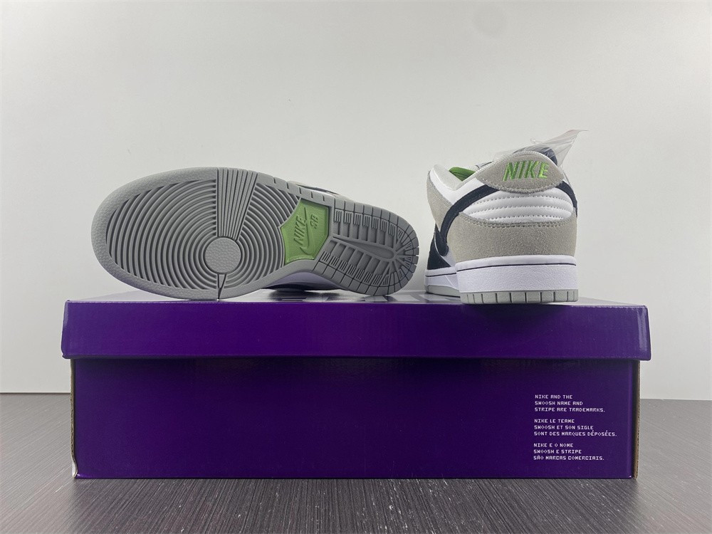 nike sb dunk low Ch10rophyll - bq6817-011