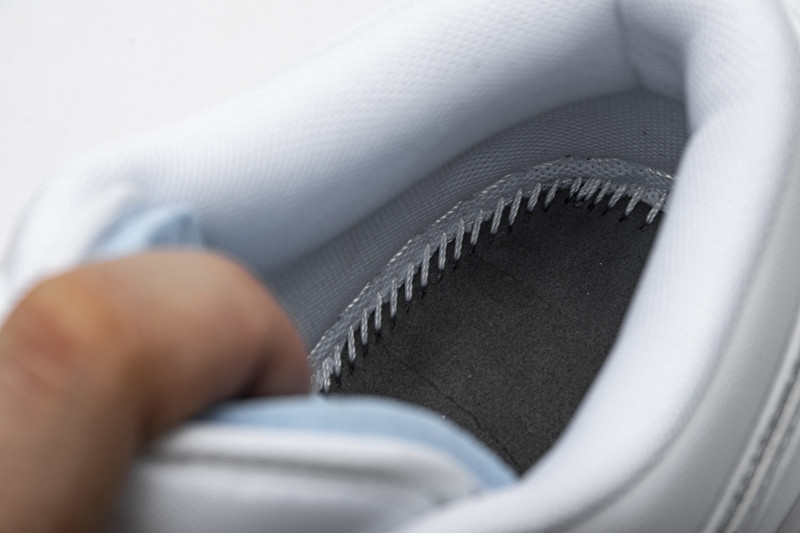 jordan 1 retro low pure platinum 553558-170