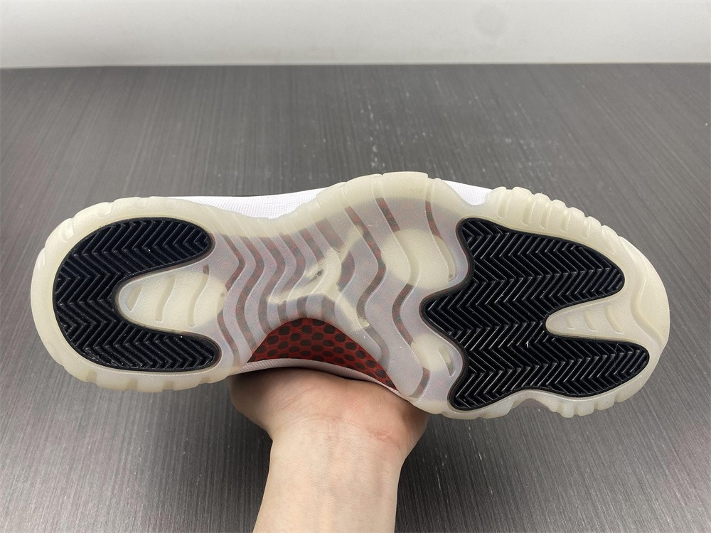 air jordan 11 low 72-10 av2187-001
