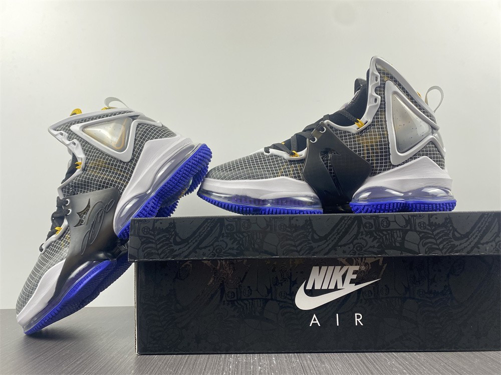 nike lebron 19 hardwood classic dc9340-002