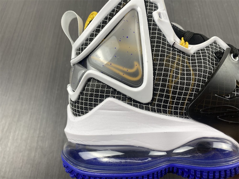 nike lebron 19 hardwood classic dc9340-002