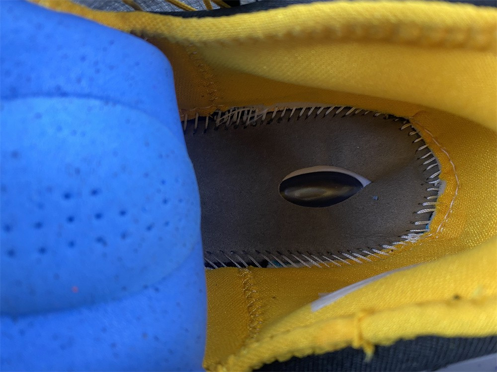 nike lebron 19 hardwood classic dc9340-002