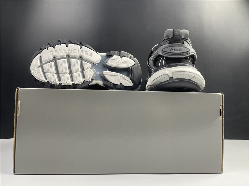 Ba*len*cia*ga track sneaker