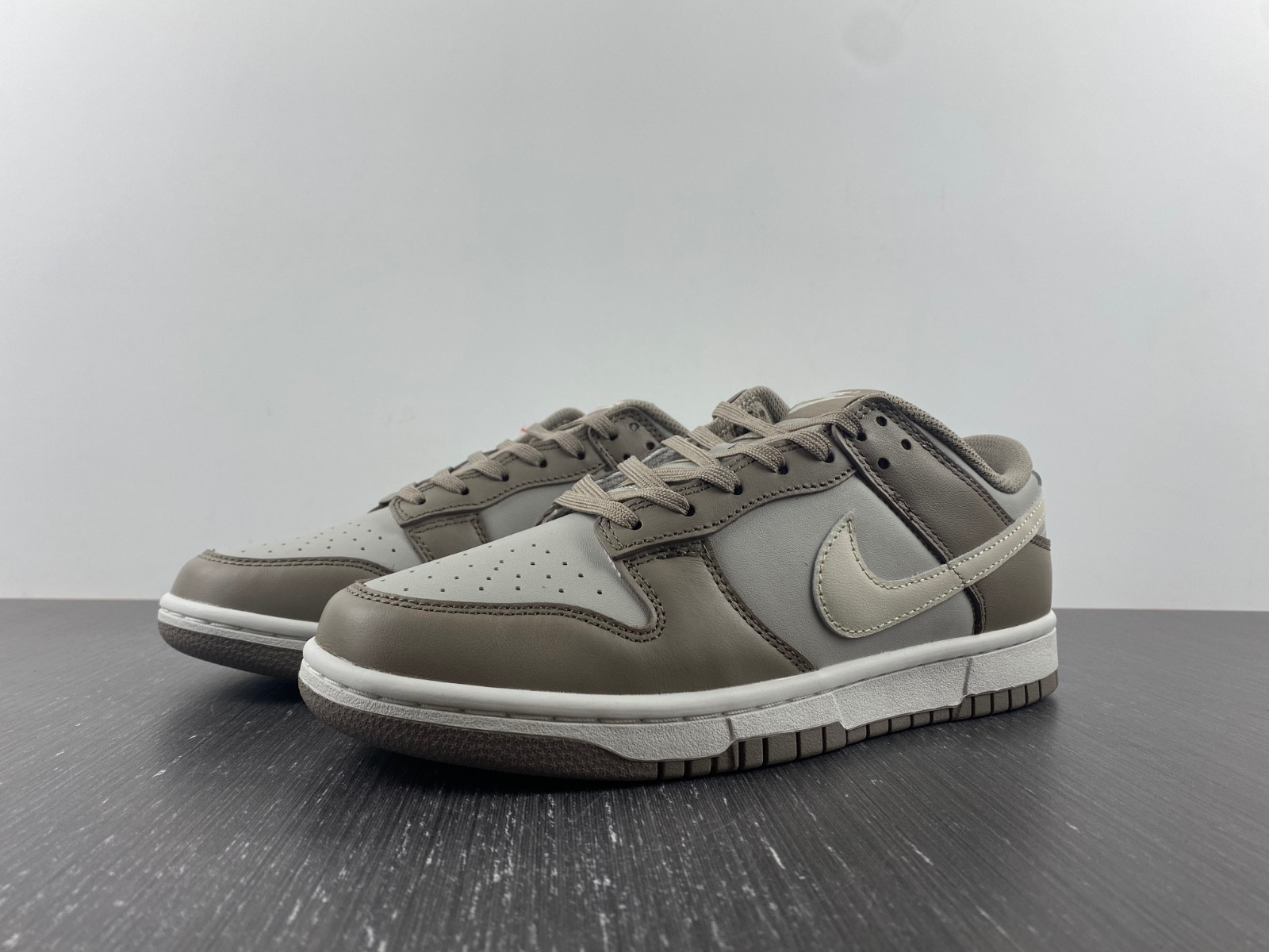 nike dunk low light grey fd0792-001