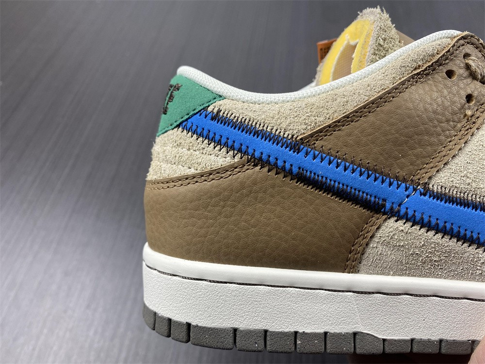 nike dunk low size? dark driftwood - do6712-200