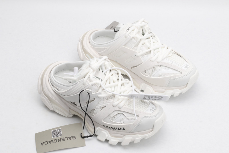 Ba*len*cia*ga trainers track 3.0