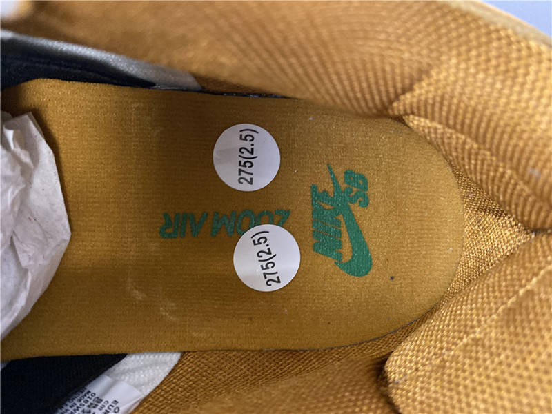 nike sb dunk low “safari” cd2563-002