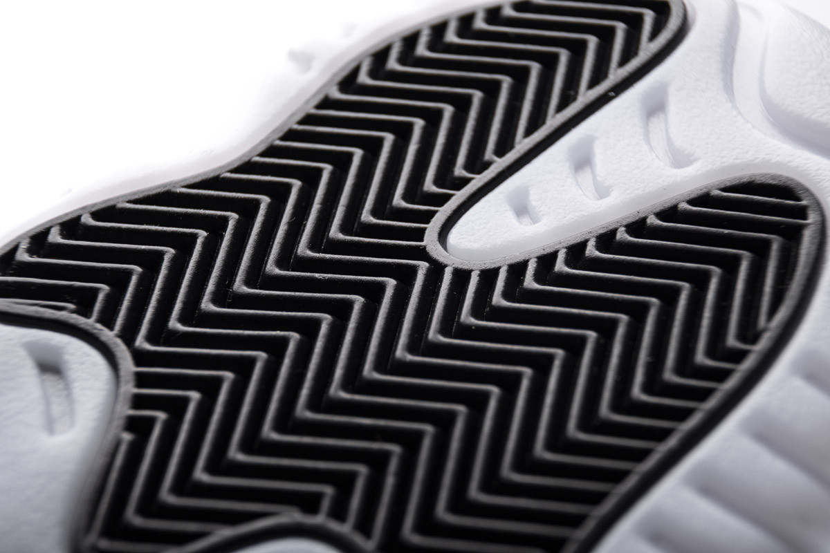 jordan 11 retro low barons 528895-010