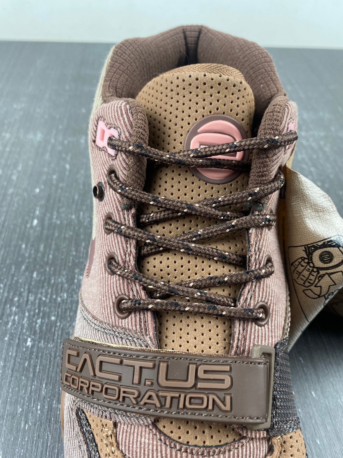 nike air trainer 1 sp travis scott wheat dr7515-200