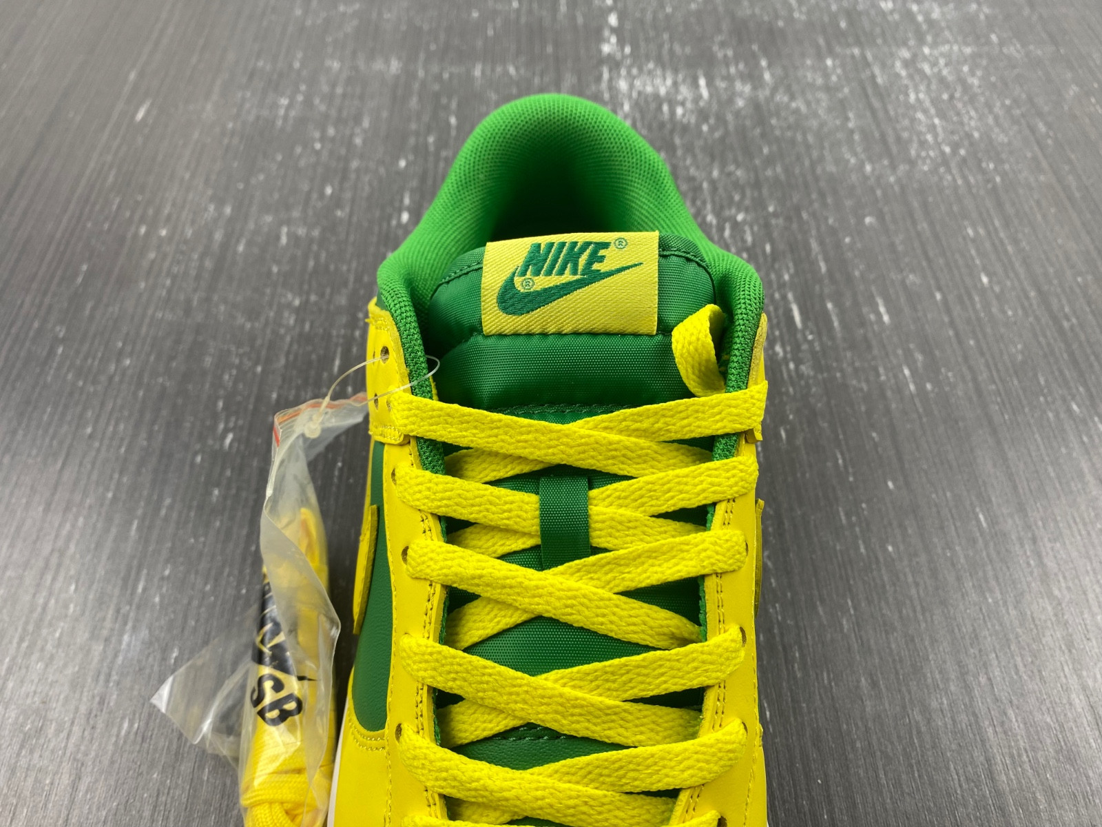 nike dunk low reverse brazil - dv0833-300