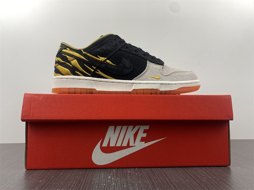nike dunk low year of the tiger (2022) (gs) dq5351-001