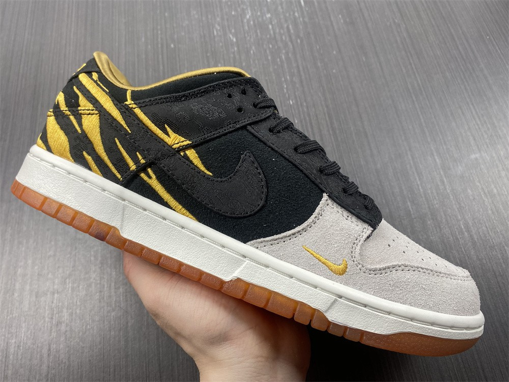 nike dunk low year of the tiger (2022) (gs) dq5351-001