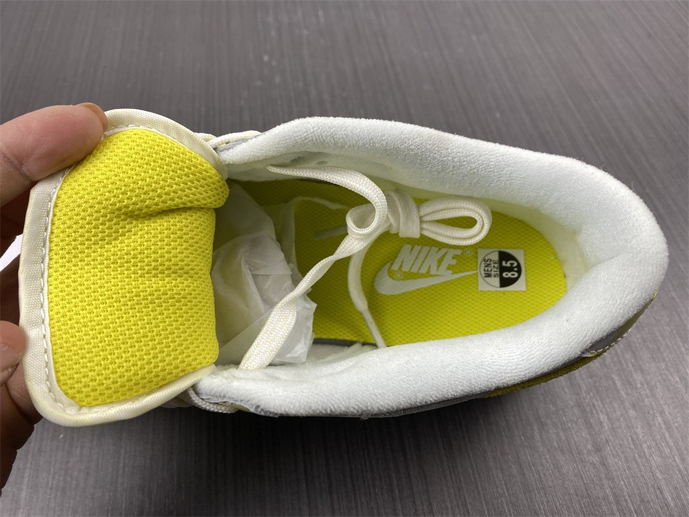 nike dunk low "yellow strike" dm9467-700