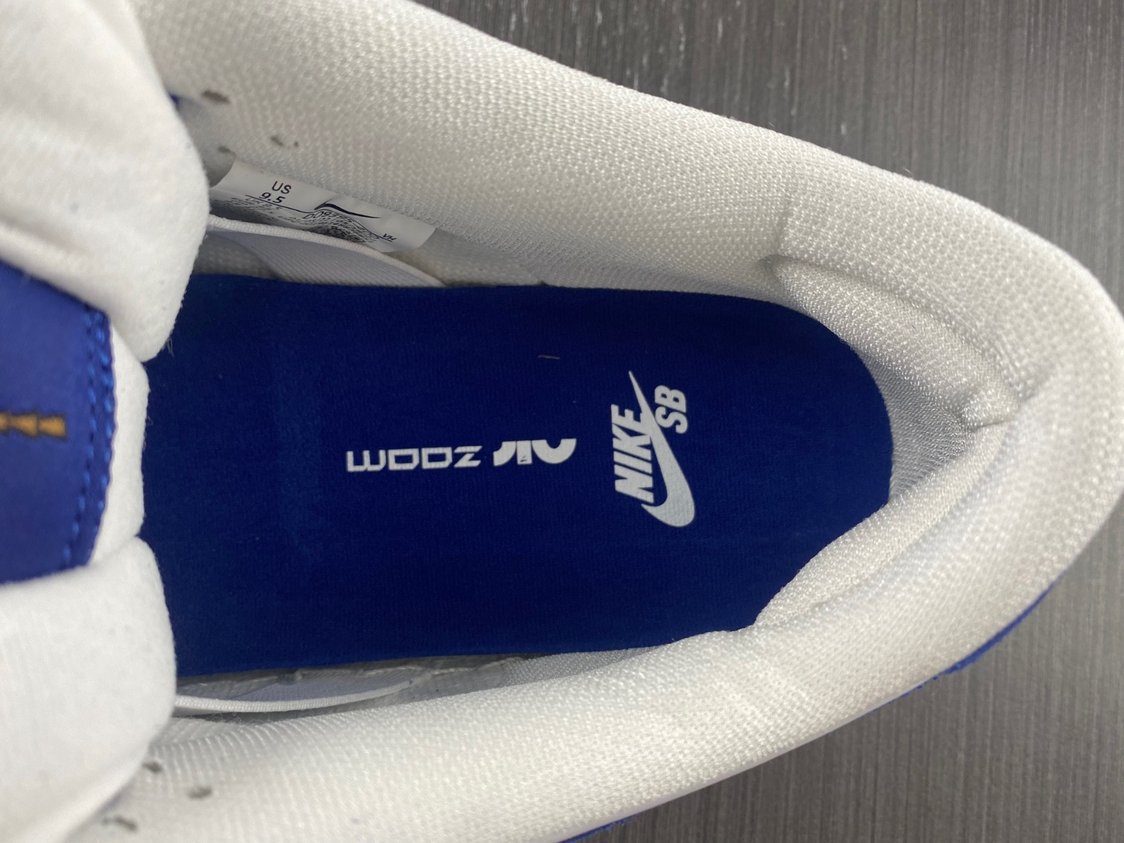 nike sb dunk low dodgers do9395-400