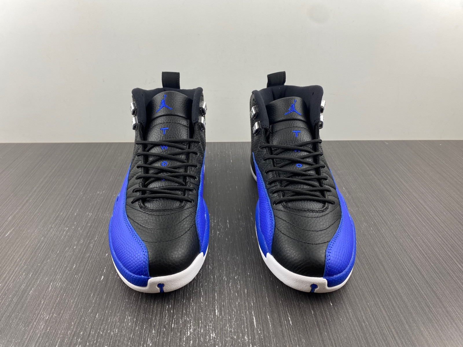 jordan 12 retro hyper royal (w) - ao6068-004