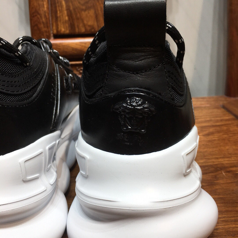 versace chain reaction triple black&white sneakers