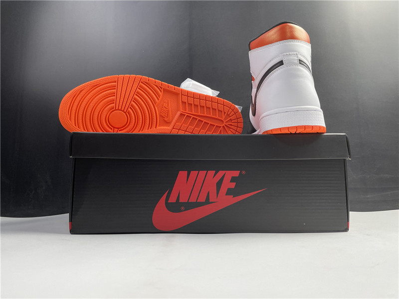 jordan 1 retro high electro orange 555088-180