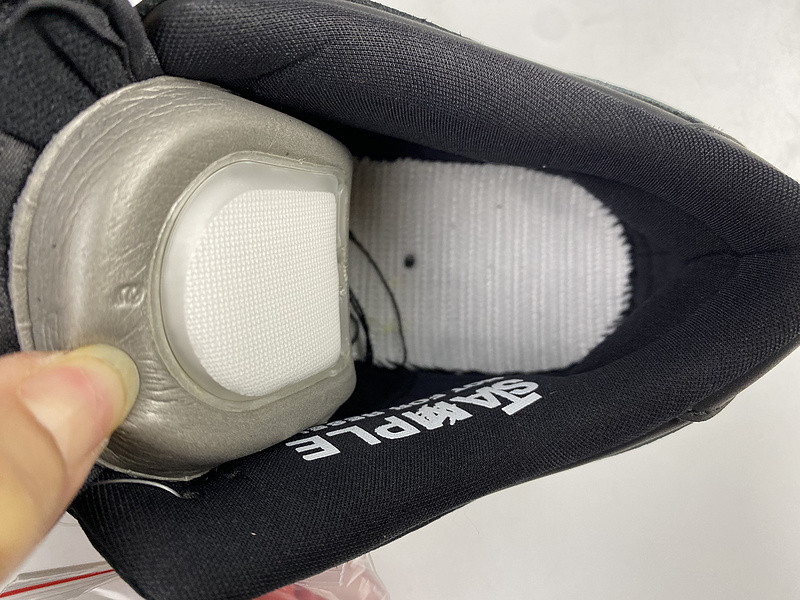 nike sb dunk low black pigeon - 883232-008