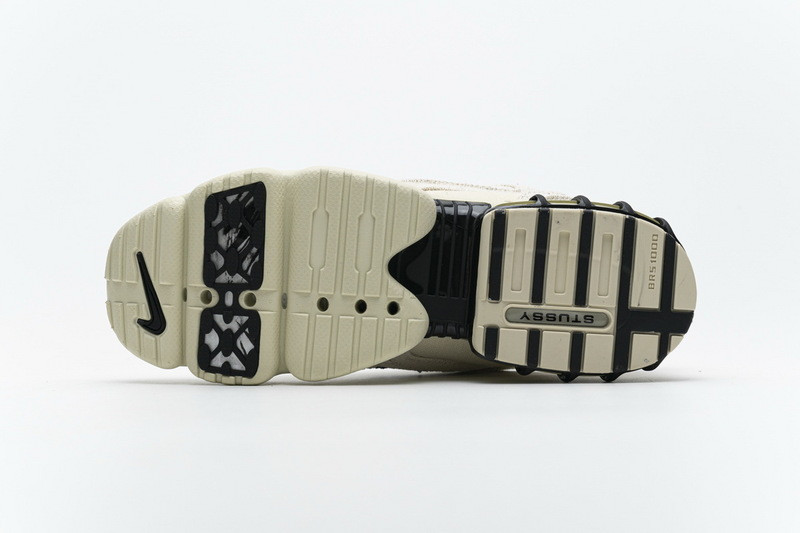 cq5486-001 stussy x nike air zoom spiridon caged cq5486-200