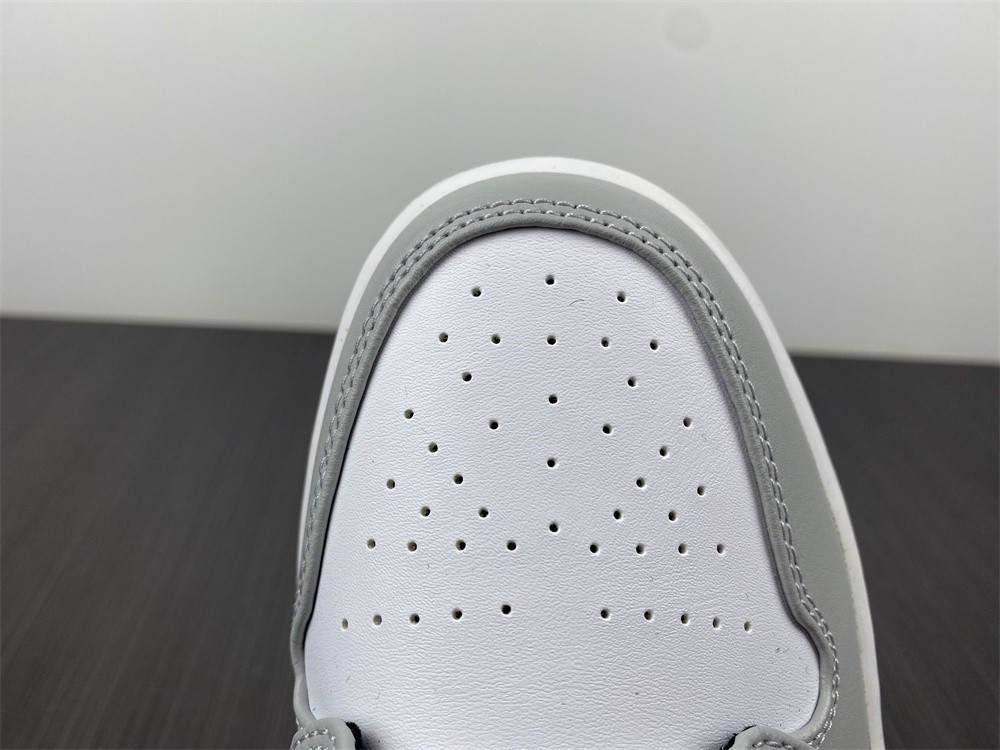 air jordan 1 mid light smoke grey 554724-078