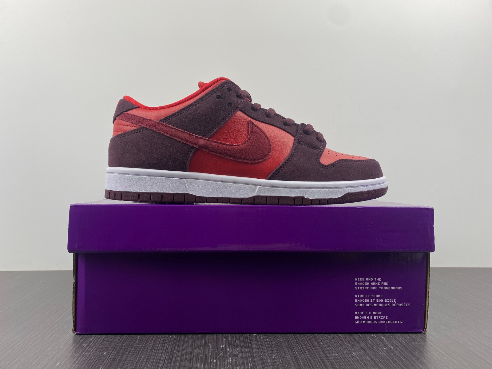 nike sb dunk low cherry - dm0807-600