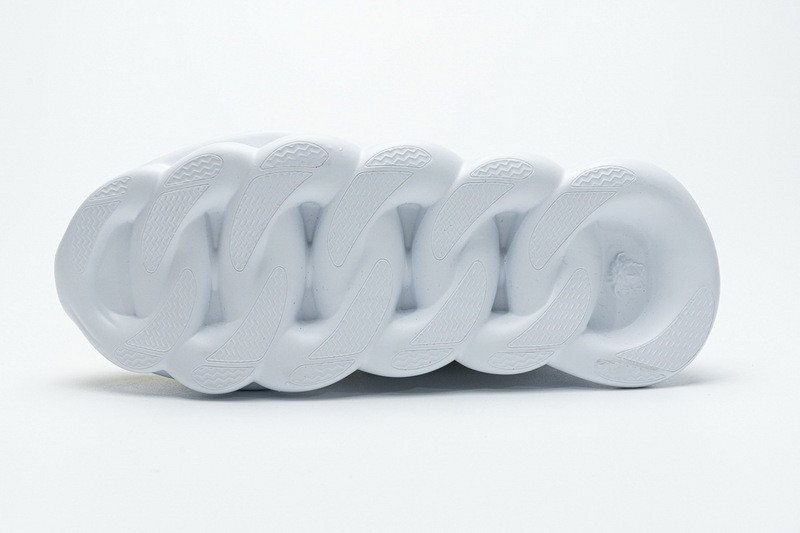 versace chain reaction sneakers