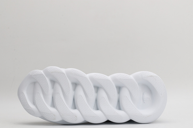 versace chain reaction sneakers