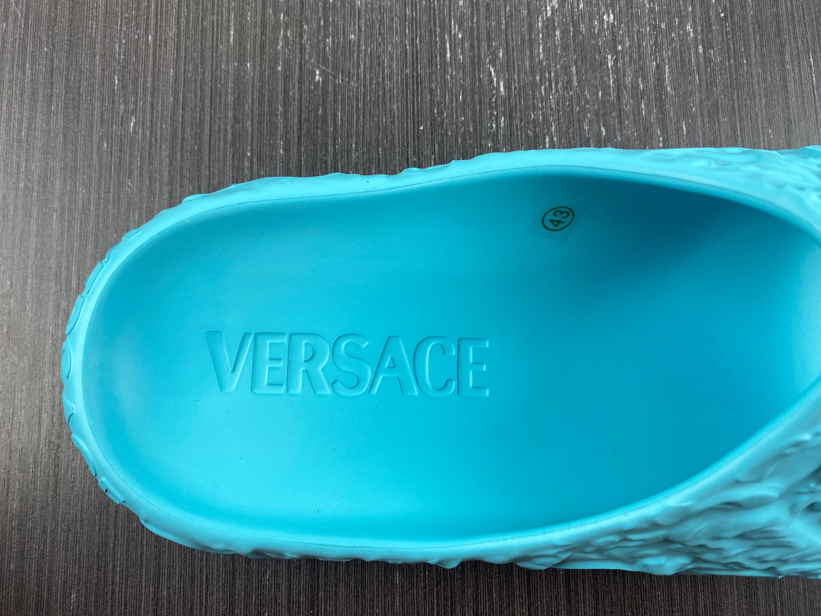 versece slipper