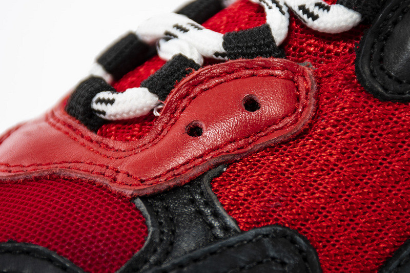 Ba*len*cia*ga triple s red/ black