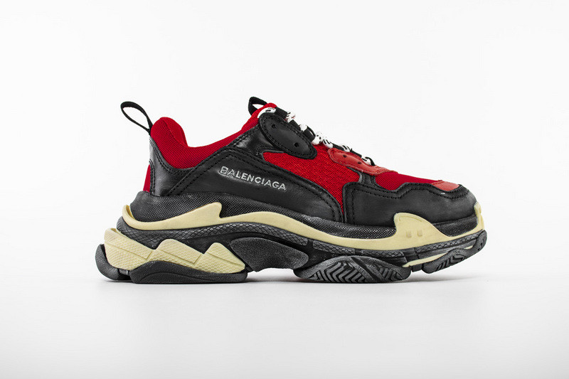 Ba*len*cia*ga triple s red/ black