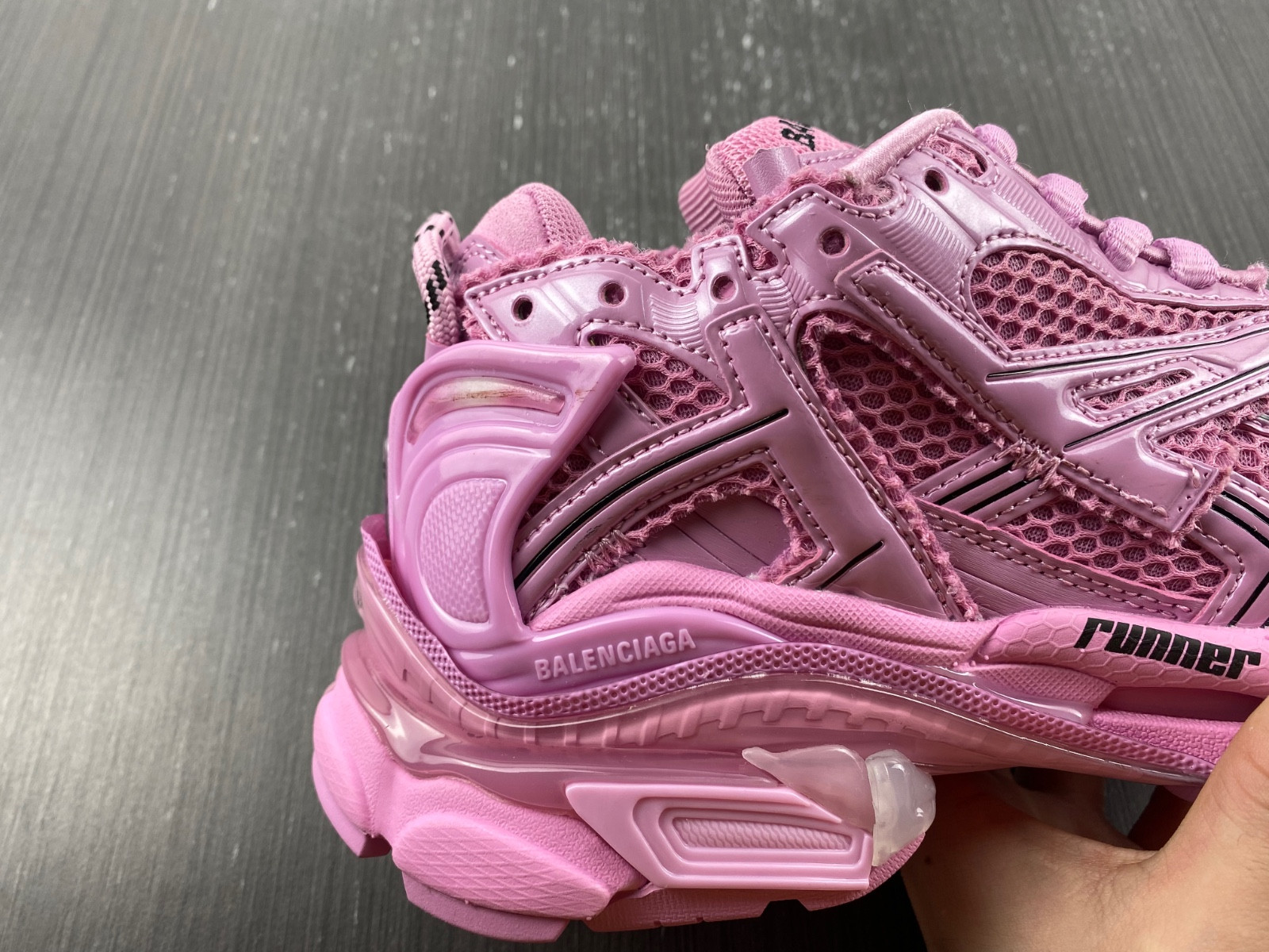 Ba*len*cia*ga runner sneaker